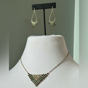 Avon Jewelry Set Gold Tone Mesh Bib Rhinestone Necklace SAQ Vintage 80s 90s